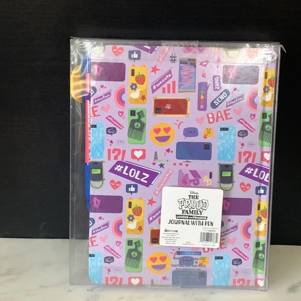 Disney The Proud Family Journal and Pen Set